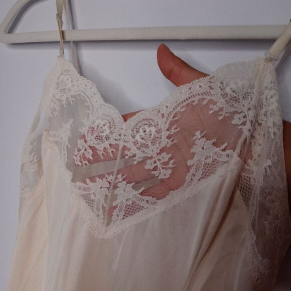 Vintage wonder maid nightgown - Picture 2 of 6